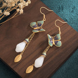 Classical Butterfly Imitation Jade Earrings 古典蝴蝶仿玉耳環 KJEA20146